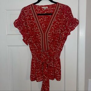 Red floral top XL